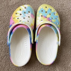 Tie-dye crocs Womens size 9
